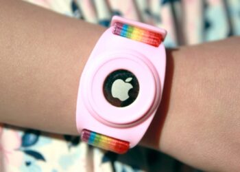 The best GPS trackers for kids recommended by parents in 2025