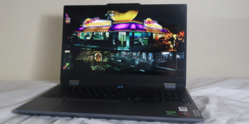 This Lenovo gaming laptop has no business being this good for work