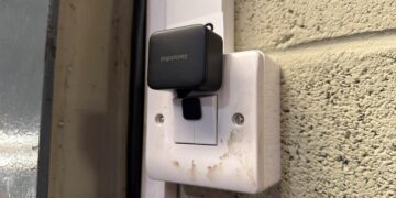 I set up smart switches to power my home, and they’ve made this lazy man into a genius