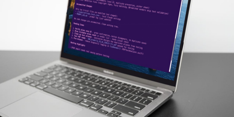 How I set up Claude Code in iTerm2 to launch all my AI coding projects in one click