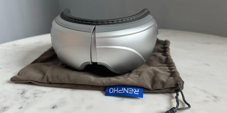 This wearable gadget effectively soothes my migraines and headaches, and it’s under $50