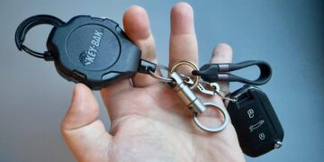 12 keychain gadgets worth carrying every day (and why they’re worth it)