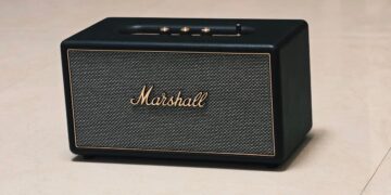 This Bluetooth-only Marshall home speaker sounds so good, I can forgive the missing Wi-Fi