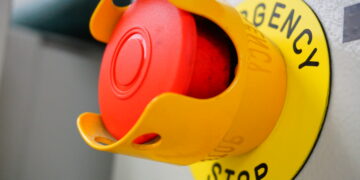 AI agent kill switch urged by Okta-led alliance – how businesses could make it work